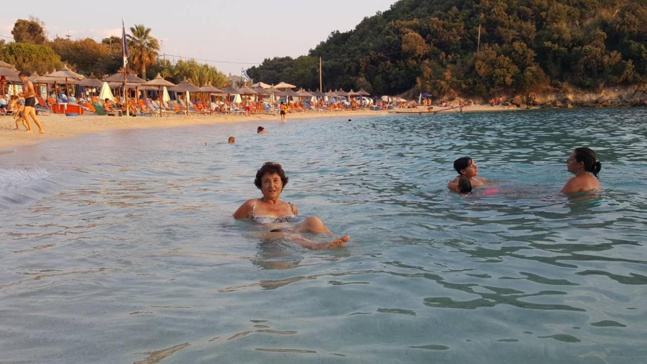 Theros Blu Sarakiniko (Epirus) Exterior foto